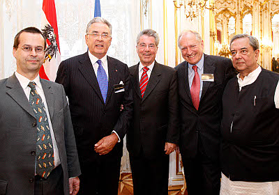 AK with President Fischer of Austria Apr 09.jpg